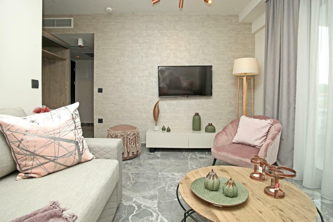 Athinais Luxury Apartments Hanioti Eksteriør bilde