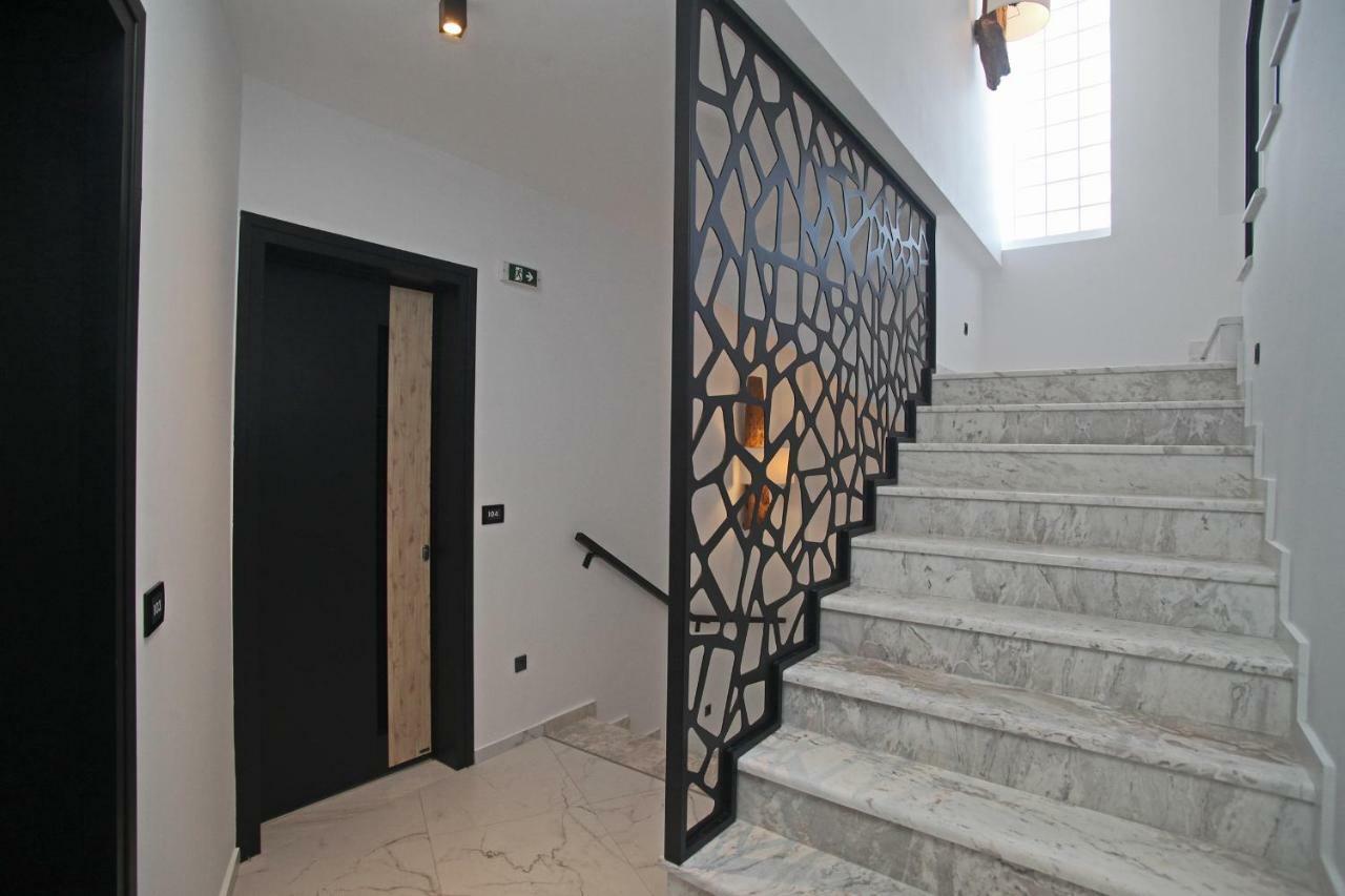 Athinais Luxury Apartments Hanioti Eksteriør bilde